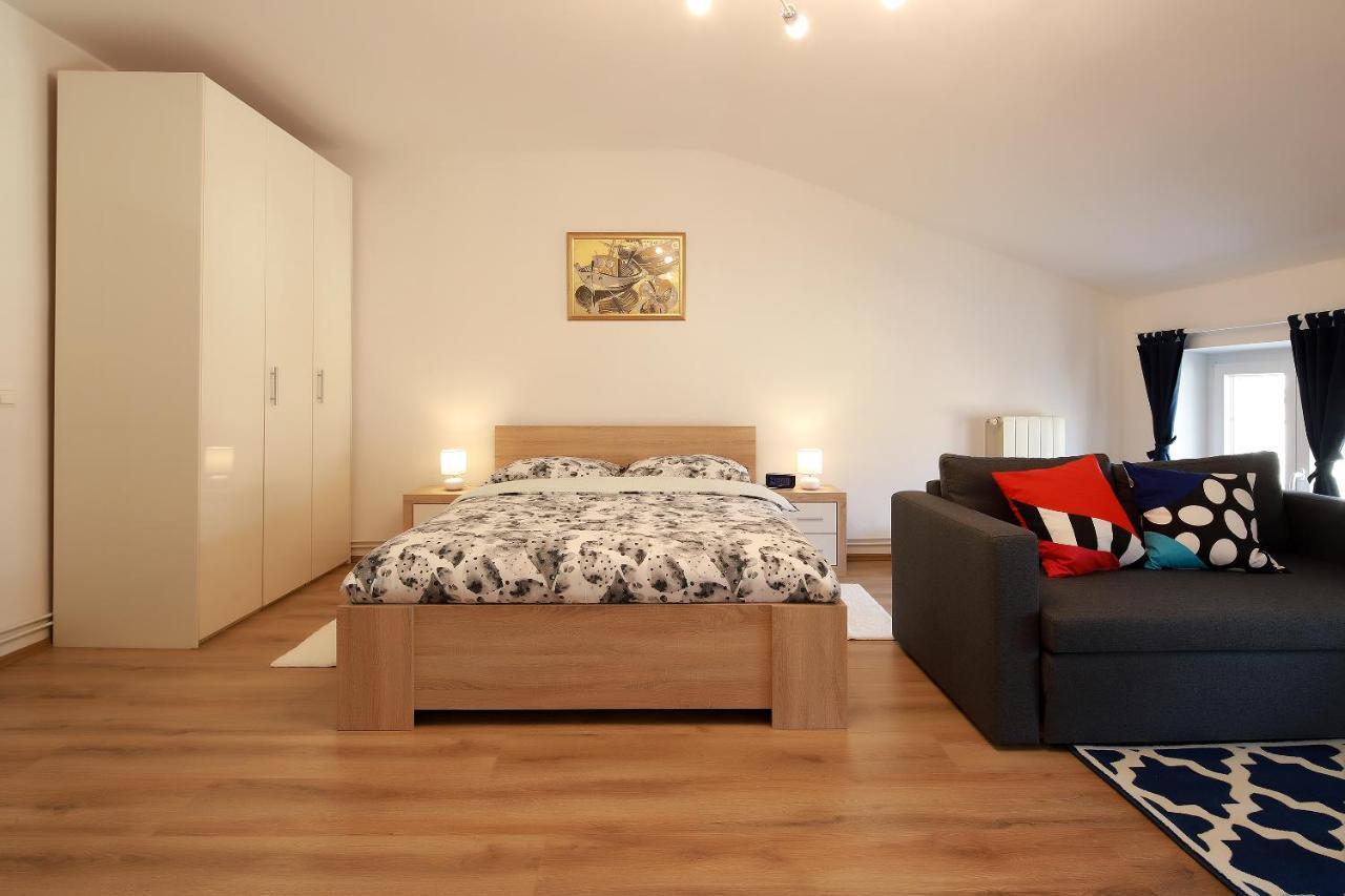 Sweet Loft Apartment "Blue" In Rijeka Center Exterior foto